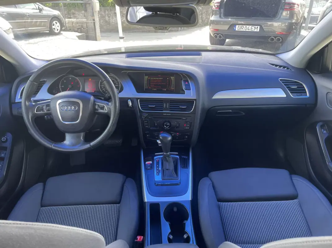Audi A4 Avant 2008 - 7750 EUR, 311148 km - AUTO.MOTO.pt - 311148km - foto 11 de 30