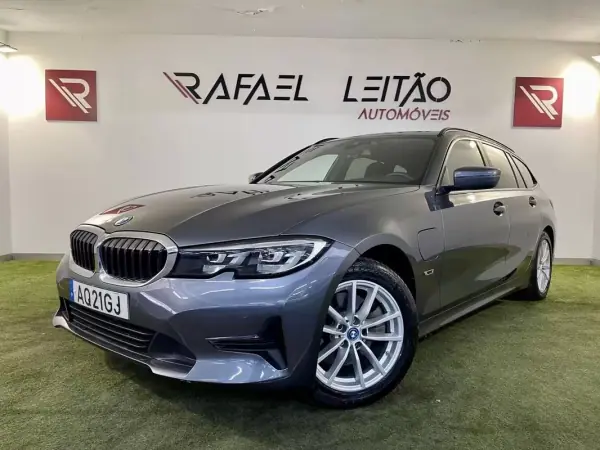 BMW 320 2022 - 28250 EUR, 72000 km - AUTO.MOTO.pt - 72000km - foto 2 de 42