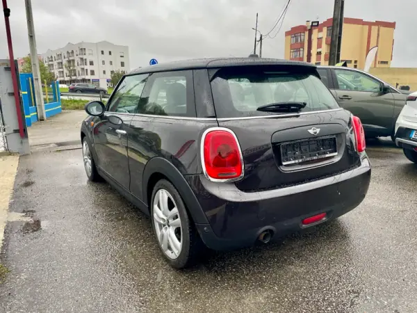 MINI Cooper 2014 - 11950 EUR, 153852 km - AUTO.MOTO.pt - 153852km - foto 5 de 25