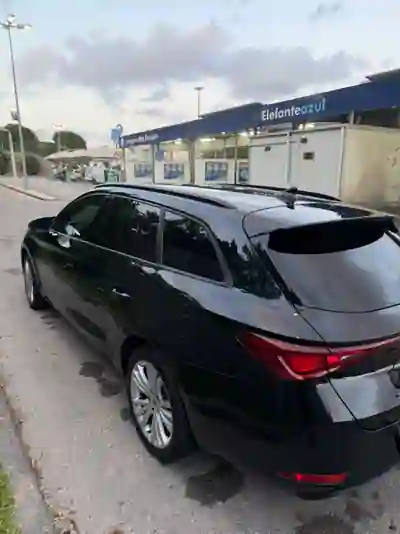 SEAT Leon 2024 - 18500 EUR, 41000 km - AUTO.MOTO.pt - 41000km - foto 6 de 11