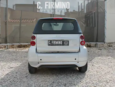 Smart Fortwo Cabrio 2014 - 8450 EUR, 58490 km - AUTO.MOTO.pt - 58490km - foto 6 de 18