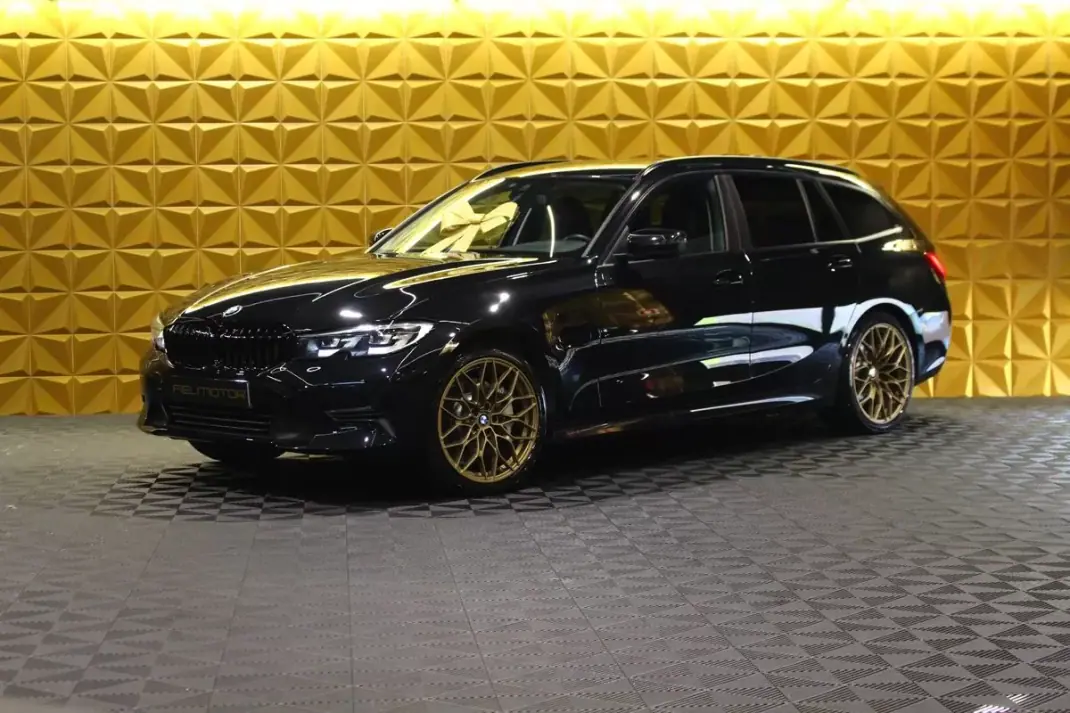 BMW 330 2021 - 25900 EUR, 139000 km - AUTO.MOTO.pt - 139000km - foto 1 de 24