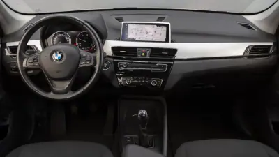 BMW X1 2021 - 21650 EUR, 158000 km - AUTO.MOTO.pt - 158000km - foto 19 de 35