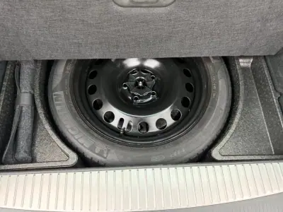 Opel Astra Sports Tourer 2011 - 7490 EUR, 175851 km - AUTO.MOTO.pt - 175851km - foto 21 de 21