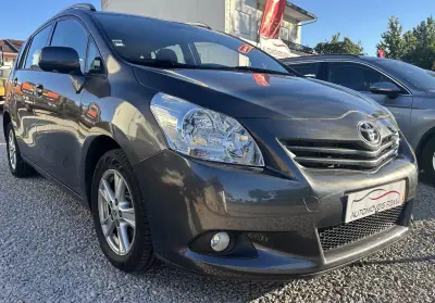 Toyota Verso 2012 - 13750 EUR, 96840 km - 96840km - foto 1 de 14