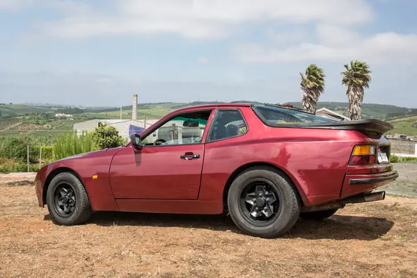 Porsche 944 1982 - 25000 EUR, 179000 km - AUTO.MOTO.pt - 179000km - foto 5 de 5
