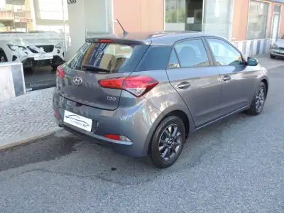 Hyundai i20 2017 - 10950 EUR, 128500 km - AUTO.MOTO.pt - 128500km - foto 3 de 13