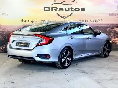 Honda Civic 2019 — foto 6 de 26