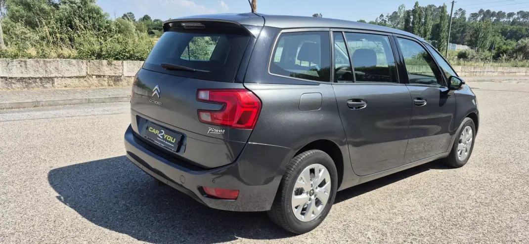 Citroën C4 Grand Picasso 2013 - 9750 EUR, 185000 km - AUTO.MOTO.pt - 185000km - foto 25 de 25