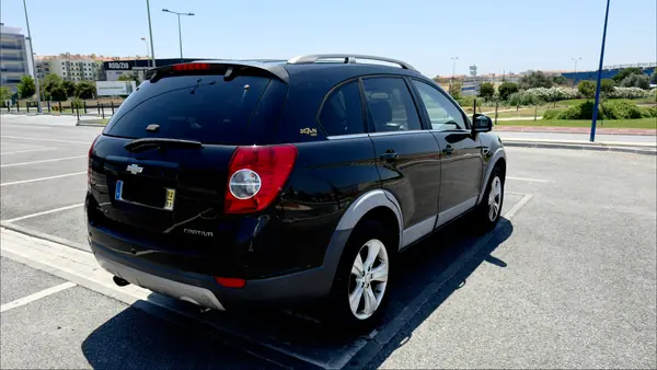 Chevrolet Captiva 2012 - 7490 EUR, 138000 km - AUTO.MOTO.pt - 138000km - foto 3 de 9