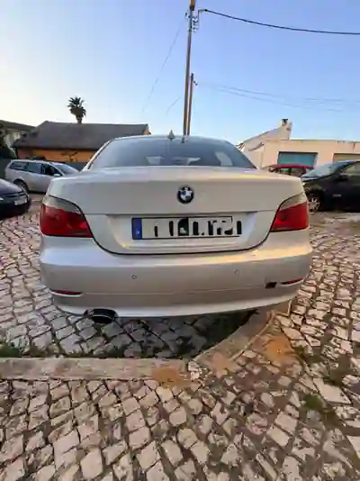 BMW 520 2007 - 6990 EUR, 384379 km - AUTO.MOTO.pt - 384379km - foto 4 de 14