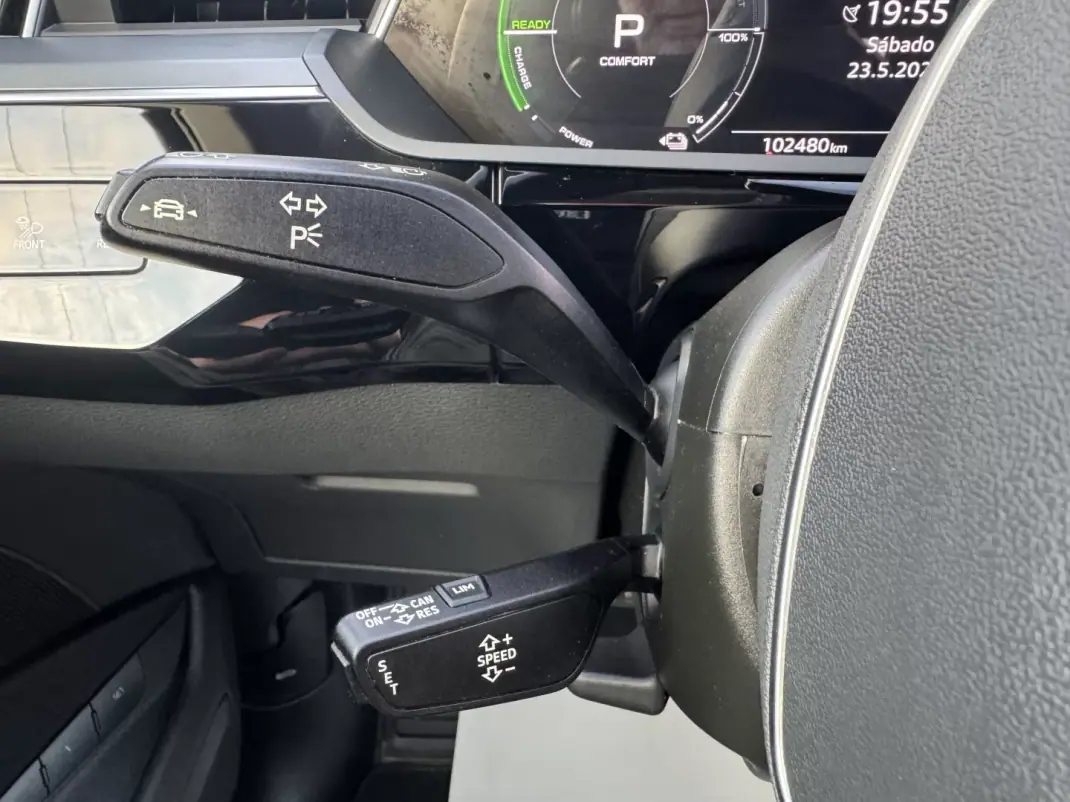 Audi e-tron Sportback 2020 - 28900 EUR, 102000 km - AUTO.MOTO.pt - 102000km - foto 42 de 54