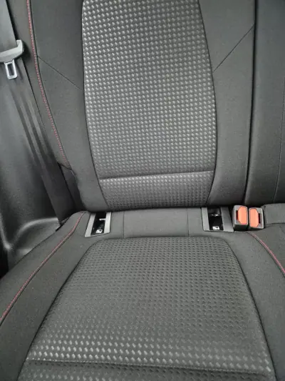 Ford Focus SW 2022 - 17450 EUR, 58000 km - AUTO.MOTO.pt - 58000km - foto 26 de 48