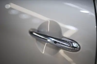 MINI 3 Portas 2019 - 16990 EUR, 70000 km - AUTO.MOTO.pt - 70000km - foto 13 de 23