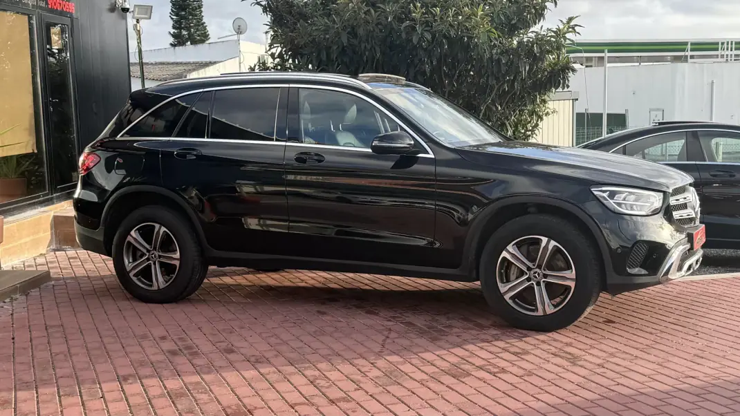 Mercedes-Benz GLC 300 2022 - 36990 EUR, 139000 km - 139000km - foto 9 de 41
