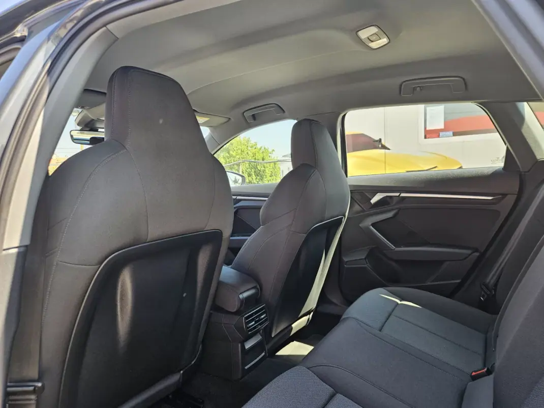 Audi A3 Sportback 2021 - 22900 EUR, 150000 km - 150000km - foto 21 de 42
