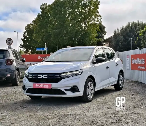 Dacia Sandero 1.0 SCe Essential 2024 Petrol