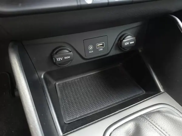 Hyundai Tucson 2019 - 18250 EUR, 137900 km - AUTO.MOTO.pt - 137900km - foto 20 de 31