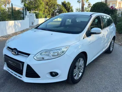 Ford Focus SW 2013 - 6999 EUR, 150000 km - AUTO.MOTO.pt - 150000km - foto 1 de 8