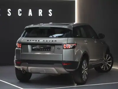 Land Rover Range Rover Evoque 2014 - 19990 EUR, 185000 km - AUTO.MOTO.pt - 185000km - foto 6 de 27