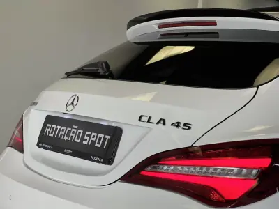 Mercedes-Benz CLA 45 AMG 2019 - 39990 EUR, 95000 km - AUTO.MOTO.pt - 95000km - foto 53 de 57