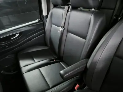 Mercedes-Benz Vito Tourer 2022 - 45950 EUR, 95000 km - AUTO.MOTO.pt - 95000km - foto 12 de 36