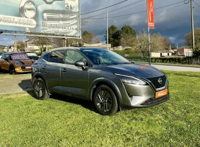 Nissan Qashqai 2022 - 20900 EUR, 85000 km - AUTO.MOTO.pt - 85000km - foto 6 de 12