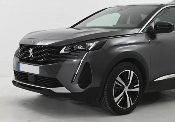 Peugeot 3008 2023 - 32750 EUR, 45000 km - AUTO.MOTO.pt - 45000km - foto 6 de 25