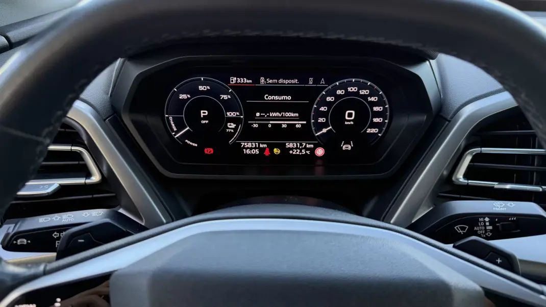 Audi Q4 Sportback e-tron 2023 - 39890 EUR, 75800 km - AUTO.MOTO.pt - 75800km - foto 12 de 31