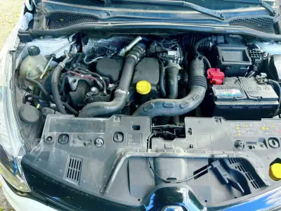 Renault Clio 2018 - 11500 EUR, 162000 km - 162000km - foto 11 de 11