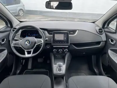 Renault Zoe 2020 - 14800 EUR, 56840 km - AUTO.MOTO.pt - 56840km - foto 28 de 42