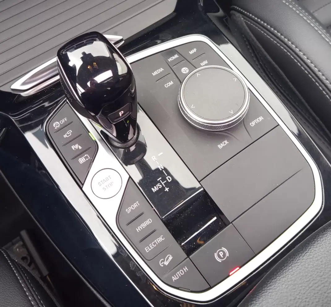 BMW X3 2022 - 39490 EUR, 85400 km - AUTO.MOTO.pt - 85400km - foto 26 de 27