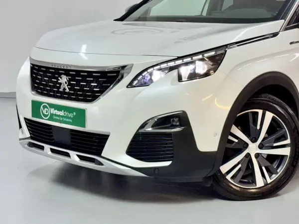 Peugeot 3008 2017 - 16950 EUR, 129000 km - AUTO.MOTO.pt - 129000km - foto 13 de 60