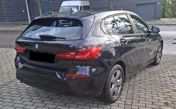 BMW 116 2021 - 18000 EUR, 129000 km - AUTO.MOTO.pt - 129000km - foto 7 de 24