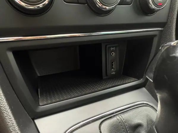 SEAT Leon ST 2016 - 15500 EUR, 175000 km - AUTO.MOTO.pt - 175000km - foto 30 de 53