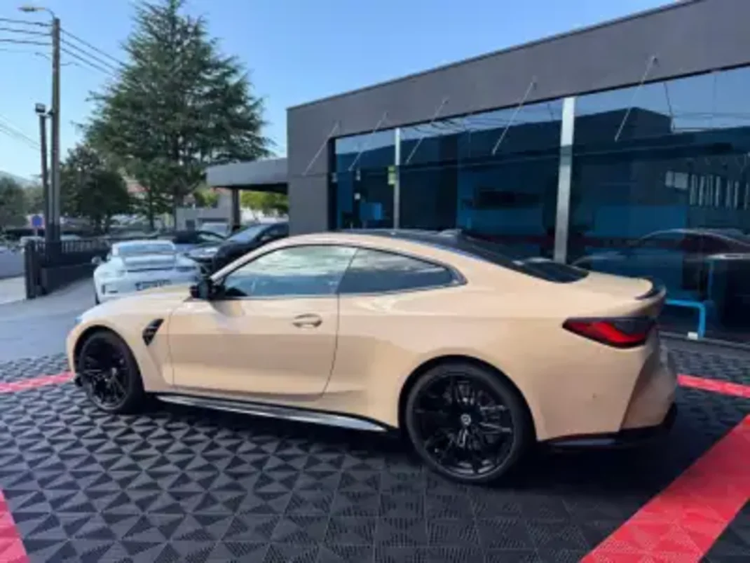 BMW M4 2023 - 114900 EUR, 38000 km - AUTO.MOTO.pt - 38000km - foto 6 de 17