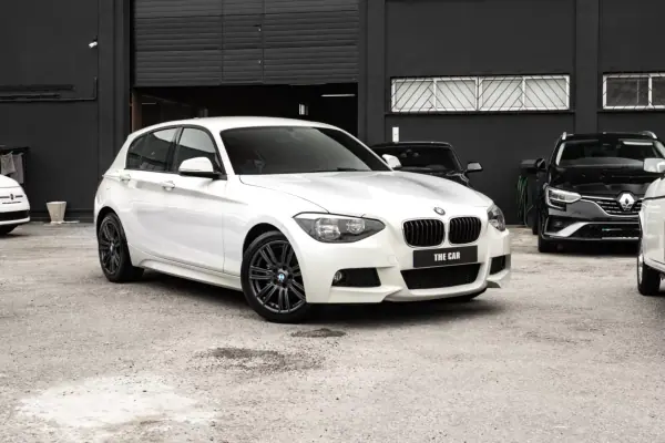 BMW 118 2013 - 14999 EUR, 132000 km - AUTO.MOTO.pt - 132000km - foto 10 de 25