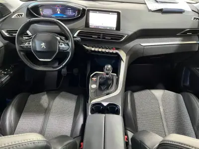Peugeot 5008 2017 - 22500 EUR, 161123 km - AUTO.MOTO.pt - 161123km - foto 8 de 47