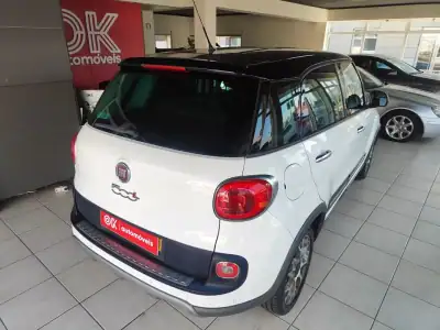 Fiat 500L 2013 - 7990 EUR, 194500 km - AUTO.MOTO.pt - 194500km - foto 10 de 33