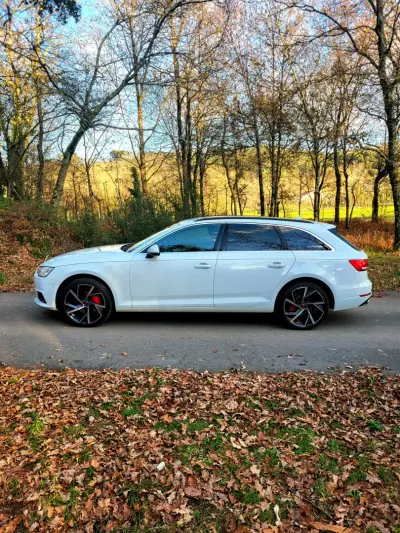 Audi A4 Avant 2017 - 22990 EUR, 183300 km - AUTO.MOTO.pt - 183300km - foto 16 de 36