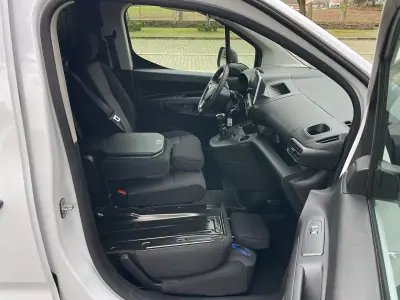 Opel Combo 2022 - 14450 EUR, 90000 km - AUTO.MOTO.pt - 90000km - foto 20 de 37