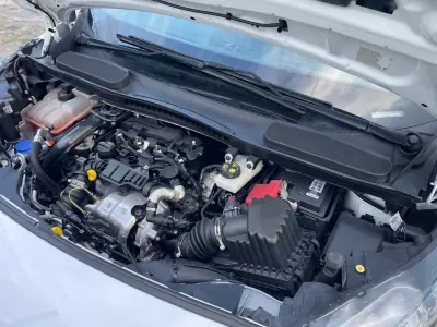 Ford Transit Connect 2021 - 15450 EUR, 114000 km - AUTO.MOTO.pt - 114000km - foto 14 de 26