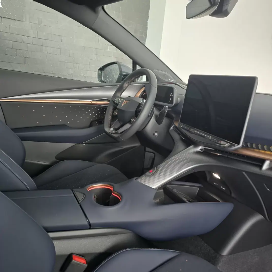 Cupra Tavascan 2024 - 46890 EUR, 18750 km - 18750km - foto 8 de 39