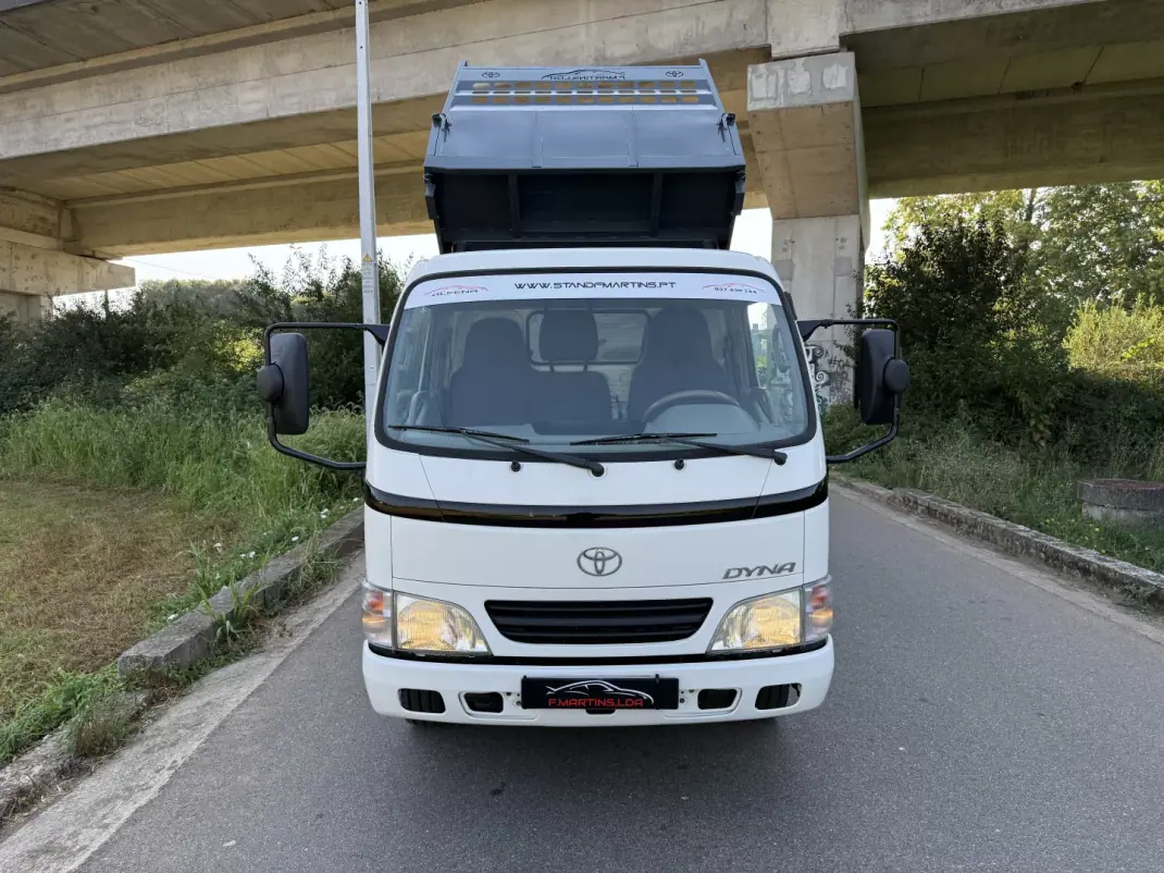 Toyota DYNA M 35.33 3.0 D4D 27.000 KMS 2007 - 34900 EUR, 95000 km - 95000km - foto 5 de 23