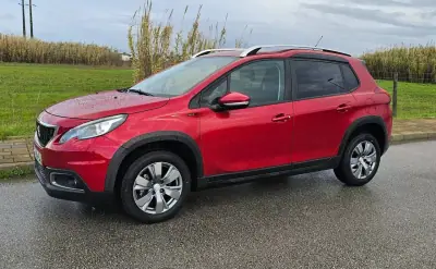 Peugeot 2008 2019 - 9990 EUR, 184000 km - AUTO.MOTO.pt - 184000km - foto 5 de 16