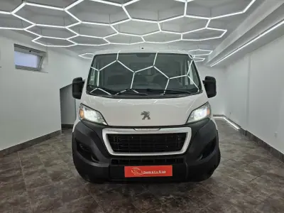 Peugeot BOXER 2.0 BlueHDi 435 L4H2 Premium 2017 - 15990 EUR, 168872 km - AUTO.MOTO.pt - 168872km - foto 2 de 30