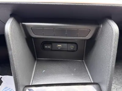 Kia Sportage 2023 - 24500 EUR, 64809 km - AUTO.MOTO.pt - 64809km - foto 19 de 24