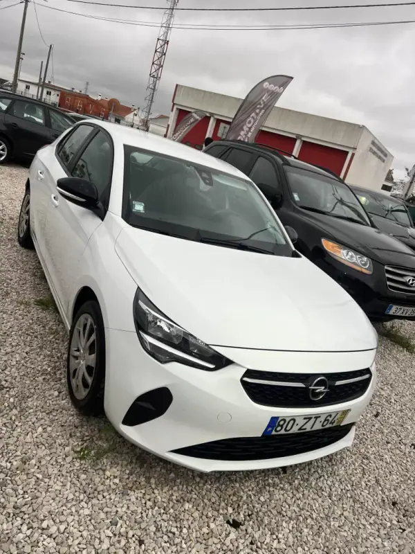Opel Corsa 2020 - 11999 EUR, 216000 km - AUTO.MOTO.pt - 216000km - foto 2 de 7
