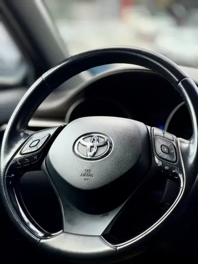 Toyota C-HR 2019 - 23950 EUR, 80000 km - 80000km - foto 31 de 31