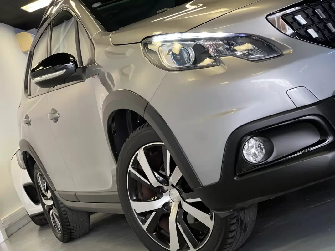 Peugeot 2008 2016 - 10990 EUR, 60000 km - 60000km - foto 32 de 60